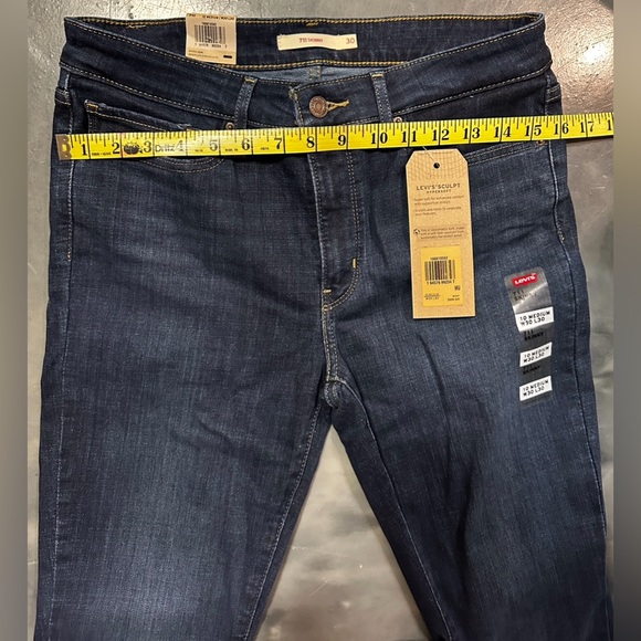 NWT Levi’s Women’s 711 Skinny Jeans Dark Wash Mid Rise Size 10 30W 30L - Picture 3 of 3